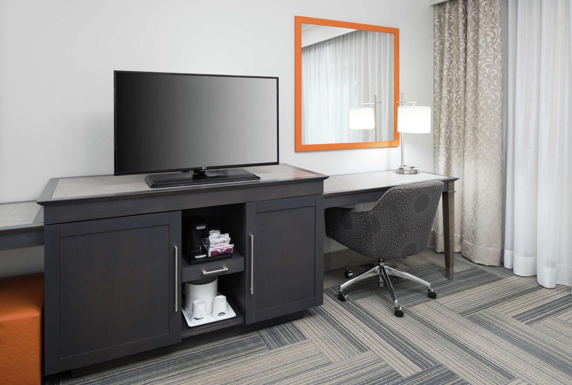 Hampton Inn & Suites By Hilton Atlanta Perimeter Dunwoody Eksteriør billede